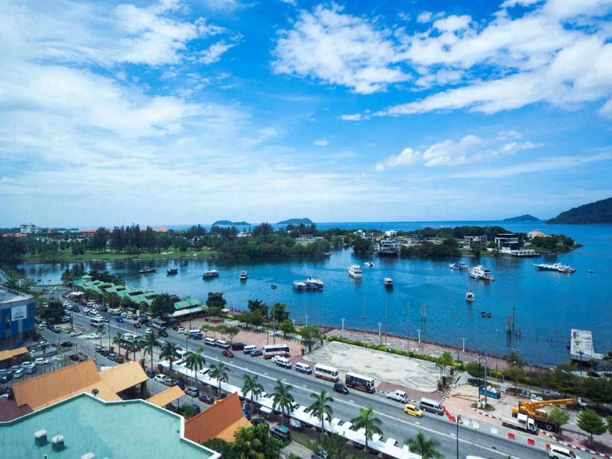 Promenade Hotel Kota Kinabalu Esterno foto